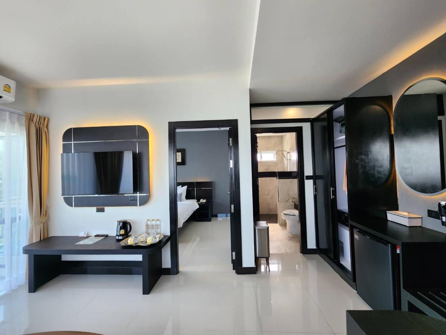 Lhc Hotel And Resort Pattaya Exterior foto